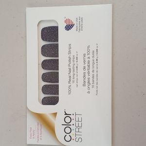 Color StreColor Street Nail Strip Retired Living The Gleam